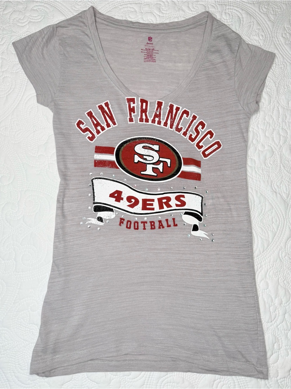 San Francisco 49ers Women's Gray V-Neck Tee Size 3/5
